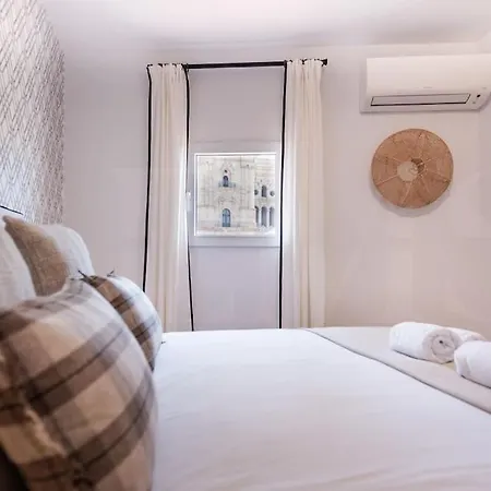 With Cathedral View & Terrace By Rems Apartament Malaga